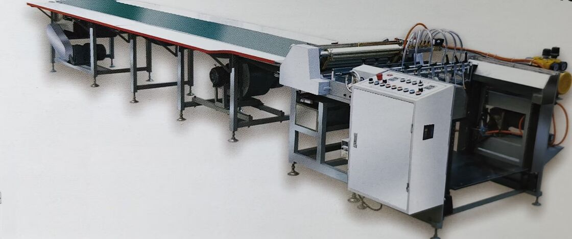 Metode Penyedutan vakum Mesin pembuatan cangkir kertas es krim dengan berat mesin 1500kg yang memberikan output yang stabil