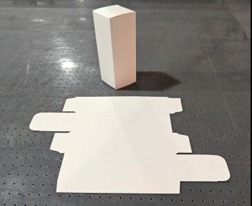 LY-RK03-1113 Mesin Pemotong Bahan Fleksibel Non-Metal Tanpa Mati Dengan Ketebalan Pemotongan 50mm Dan Dengan Keakuratan ±0.05mm