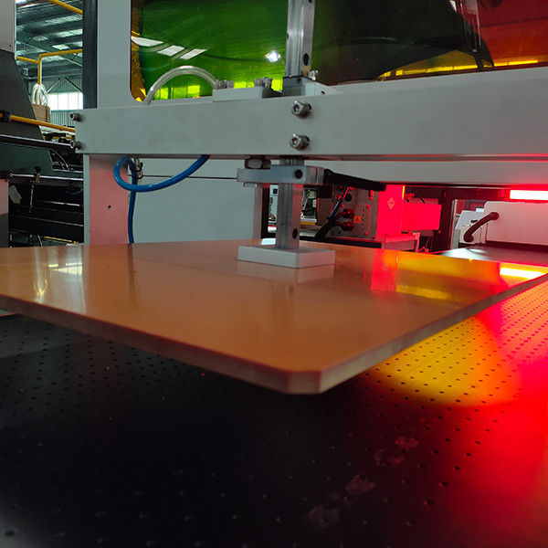 Automatic Rigid Box Making Machine Kotak telepon, Kotak hadiah, Kotak kosmetik Kotak perhiasan Mesin pembuat